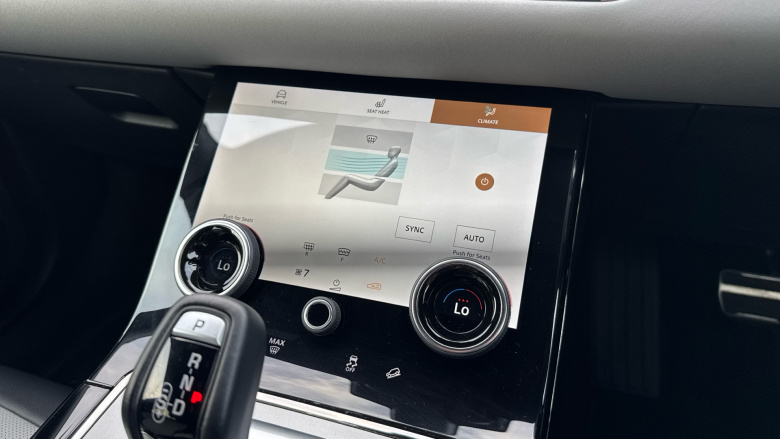 Land Rover Range Rover Evoque 2.0 D200 R-Dynamic SE 5dr Auto Diesel Hatchback